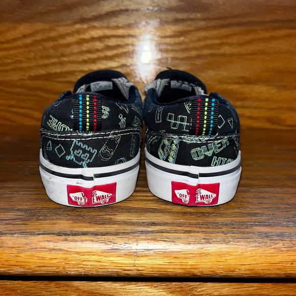 Kids Vans - Picture 1 of 2